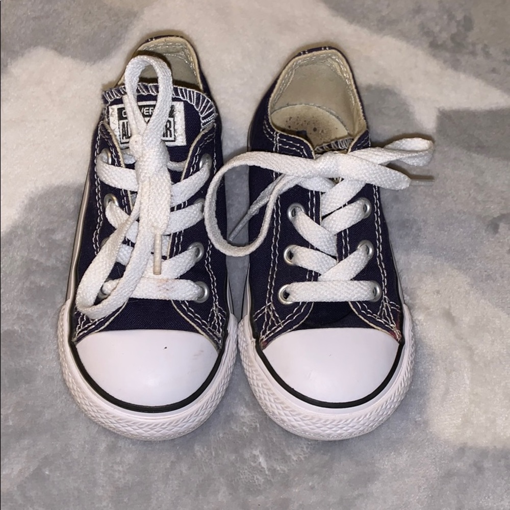 Converse Shoes - Picture 2 of 4